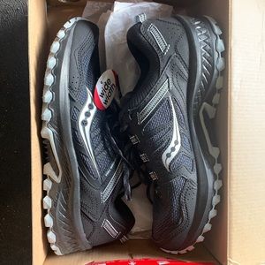 Saucony size 8.5 wide